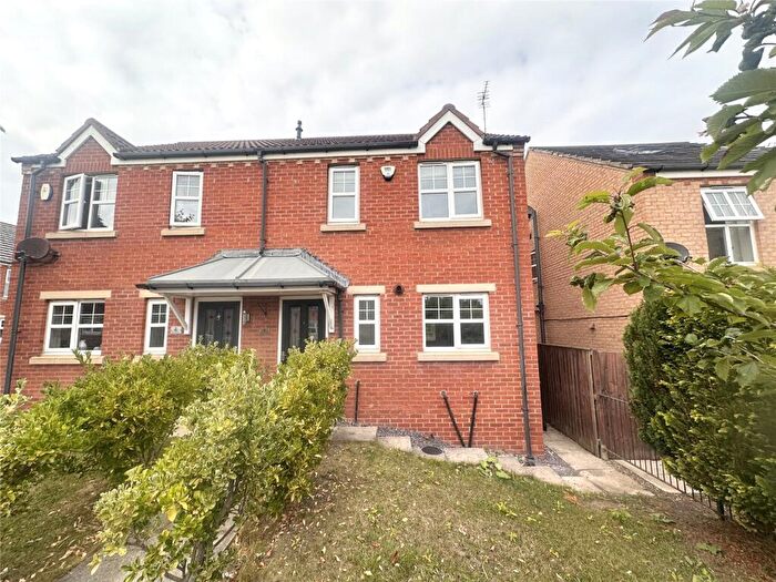 3 Bedroom Semi-Detached House For Sale In Alnmouth Way, Seaham, SR7