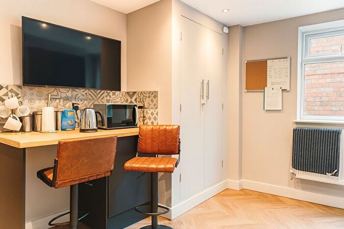 2 Bedroom Semi-Detached House To Rent In Lower Park Street, Nottingham, NG9