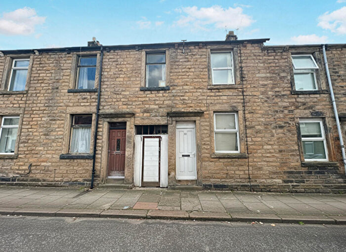 3 Bedroom Flat For Sale In Melbourne Road, Lancaster, LA1