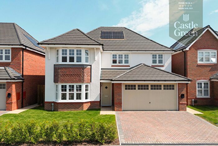 4 Bedroom House For Sale In Trevalyn Place, Rossett Road, LL12