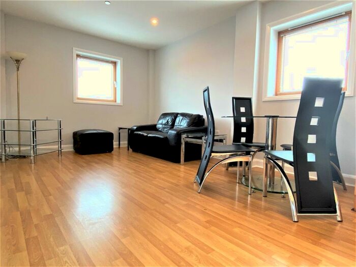2 Bedroom Apartment To Rent In Burgess House, Sanvey Gate, Leicester, LE1