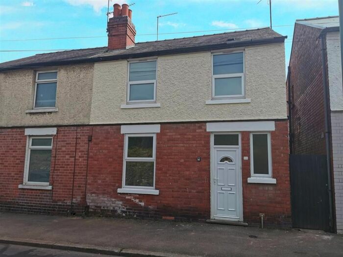 3 Bedroom Property To Rent In Hungerhill Road, Nottingham, NG3