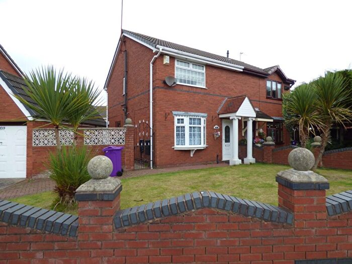 2 Bedroom Semi Detached House To Rent In Bond Street, L3