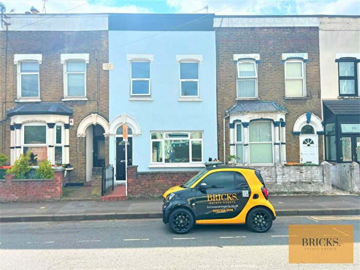 3 Bedroom House To Rent In Dames Road, London, E7