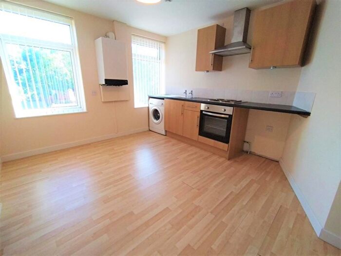 1 Bedroom Flat To Rent In Sicey Ave, Shiregreen, Sheffield, S5