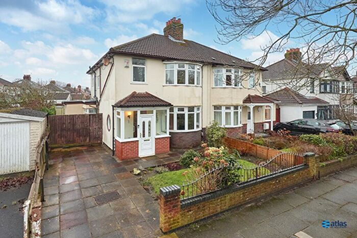 3 Bedroom Semi Detached House For Sale In Abbeystead Road, Wavertree, L15