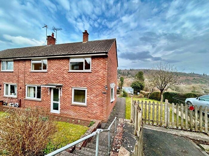 3 Bedroom Semi-Detached House For Sale In Greenfield Road, Lydbrook, GL17