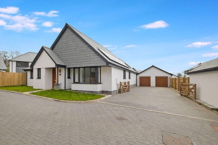 3 Bedroom Bungalow For Sale In The Meadows, Crapstone, Yelverton, PL20