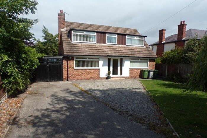 2 Bedroom Detached House To Rent In Black Horse Hill, Wirral, CH48