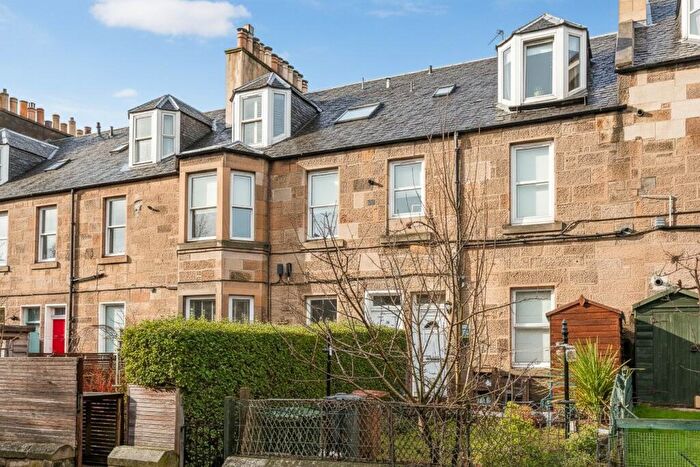 1 Bedroom Flat For Sale In Myrtle Terrace, Shandon, Edinburgh, EH11
