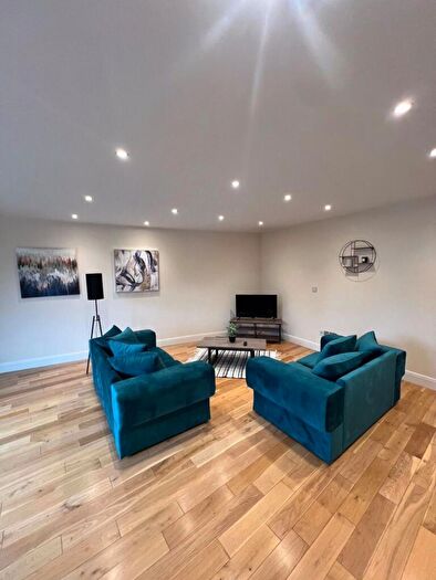 2 Bedroom Apartment To Rent In Castle Gate Development, Bedford, MK40
