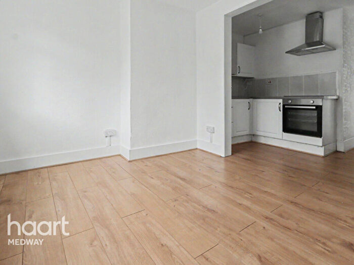 2 Bedroom Terraced House To Rent In Taunton Road, Gravesend, DA11