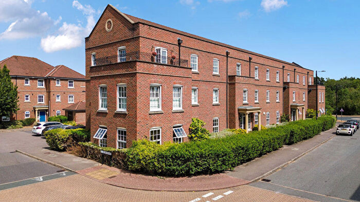 2 Bedroom Flat For Sale In Rockbourne Road, Sherfield Park, RG27