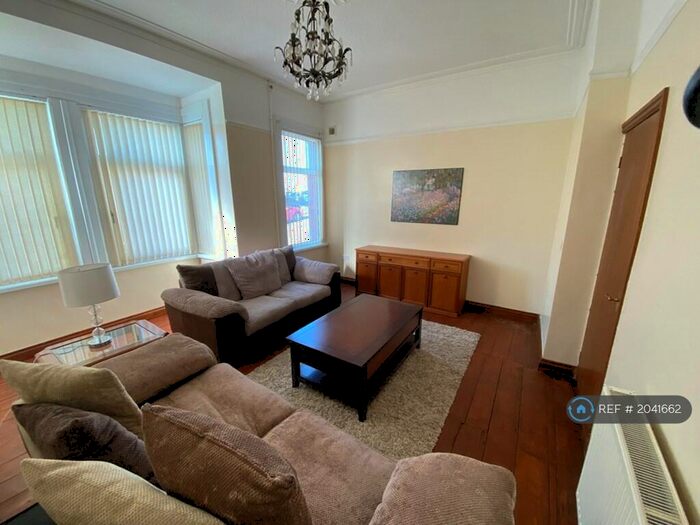1 Bedroom Flat To Rent In Hawthorne Avenue, Uplands, Swansea, SA2