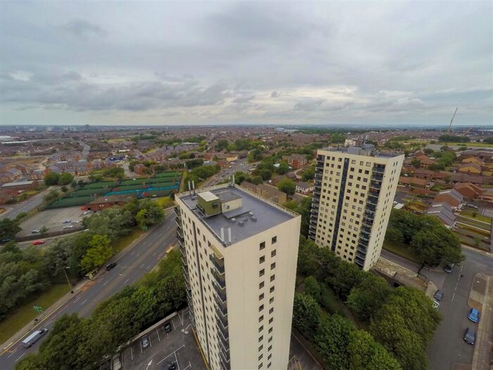 3 Bedroom Flat To Rent In Apt Candia TowerJason StreetLiverpool, L5