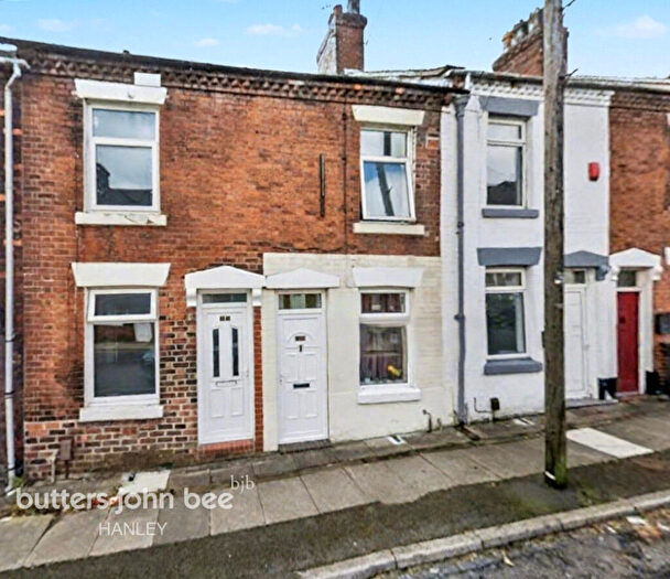 2 Bedroom Terraced House For Sale In Lowther Street Stoke-On-Trent, ST1