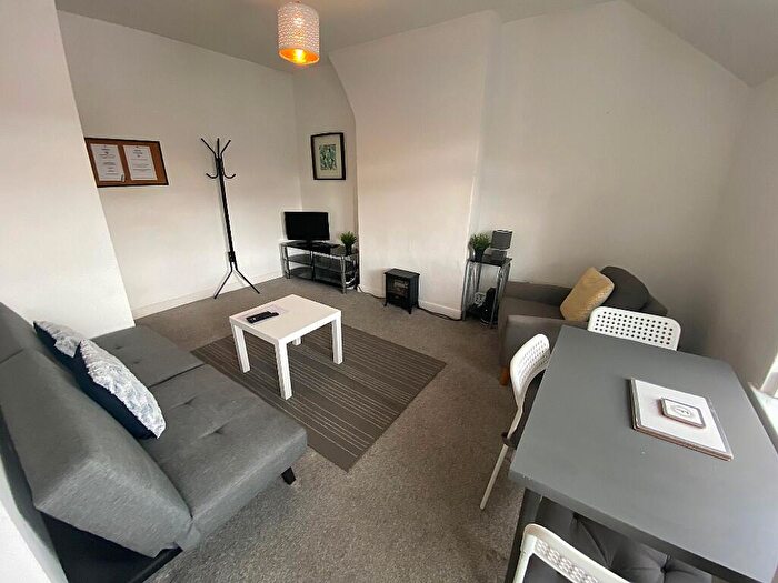 1 Bedroom Flat To Rent In Lower Cathedral Road, Cardiff(City), CF11