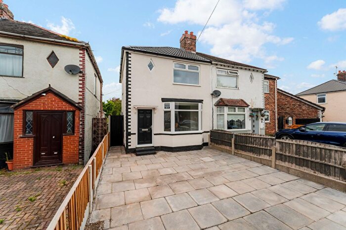 3 Bedroom Semi Detached House For Sale In Hale Road, Widnes, WA8