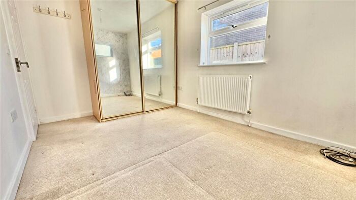 2 Bedroom Bungalow For Sale In Garrick Avenue, Moreton, Wirral, CH46