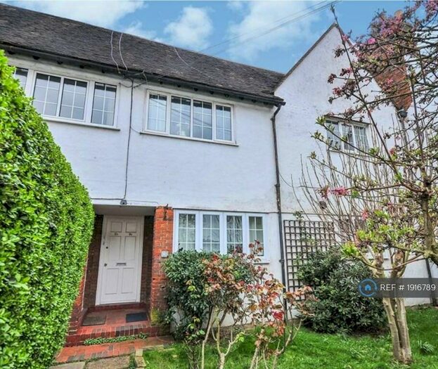 2 Bedroom Maisonette To Rent In Moira Road, London, SE9