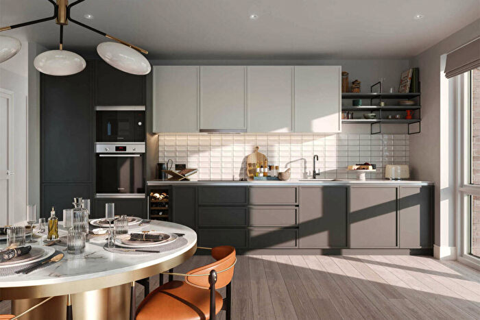 2 Bedroom Flat For Sale In Waterlily Court, Kidbrooke Village, SE3