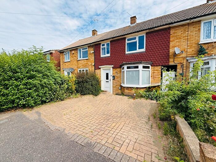 3 Bedroom Terraced House To Rent In Winchester Way, Rainham, ME8