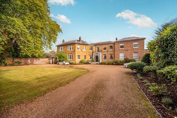 9 Bedroom Detached House To Rent In Hadley Green Road, Hadley Wood, Barnet, EN5