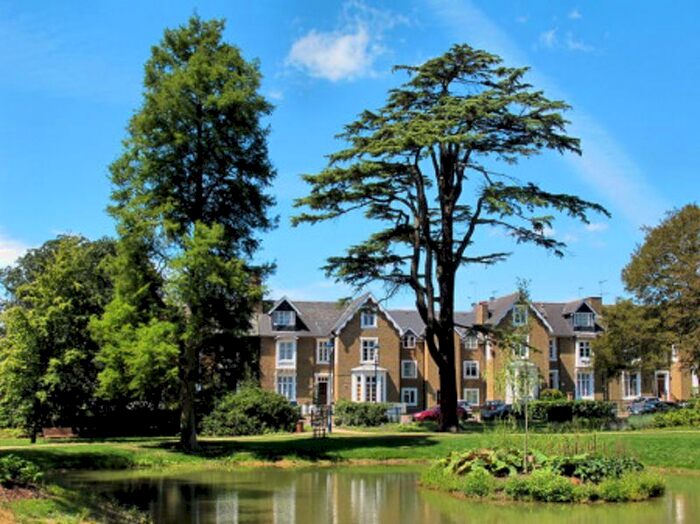 1 Bedroom Flat To Rent In Upton Park, Slough, SL1