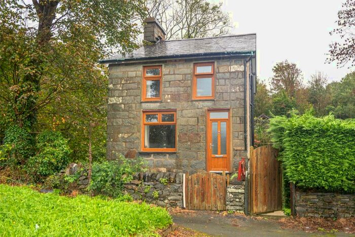 3 Bedroom Detached House For Sale In Llanfrothen, Penrhyndeudraeth, Gwynedd, LL48