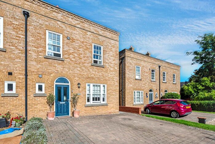 3 Bedroom Semi Detached House For Sale In Summer Hill, Harbledown, CT2