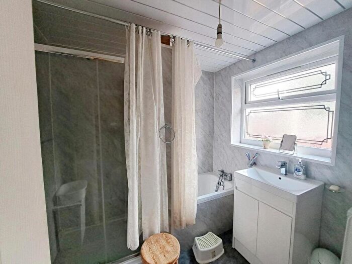 3 Bedroom Terraced House For Sale In Alfred Road, Birmingham, B21