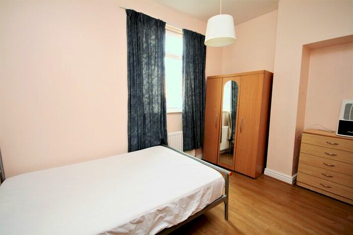 1 Bedroom Flat To Rent In Ravenstone Road, London, N8