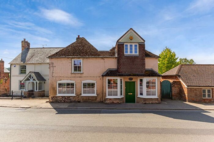 3 Bedroom Town House For Sale In Chilton Foliat, Hungerford, RG17