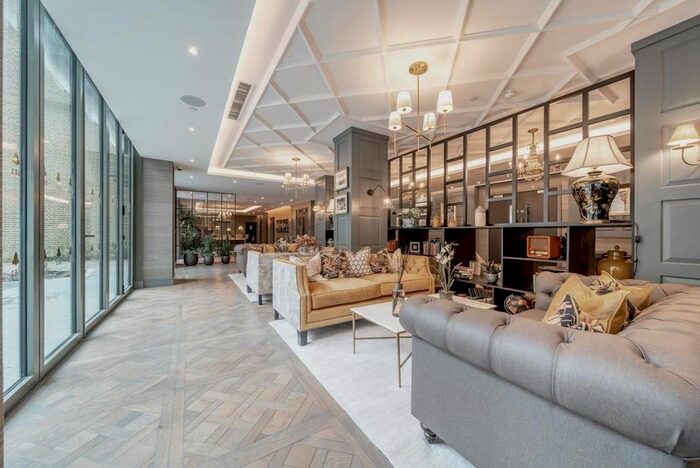 2 Bedroom Flat To Rent In Davies House, Brigade Court, Southwark Bridge Road, London, SE1