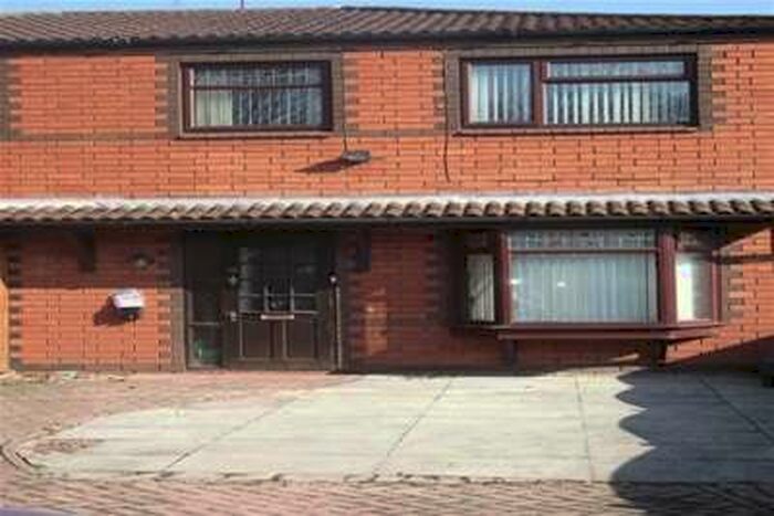 3 Bedroom House To Rent In Nightingale Close, WA3