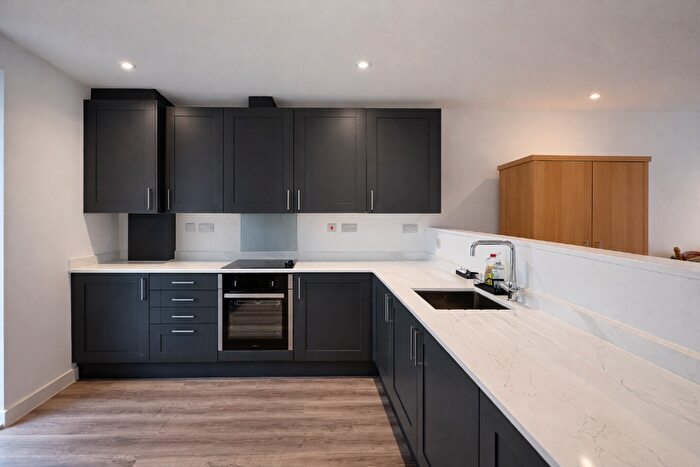 3 Bedroom Terraced House To Rent In Castle Irwell?Furlong Way, Manchester, Greater Manchester, [Ref: KhpLlt], M6