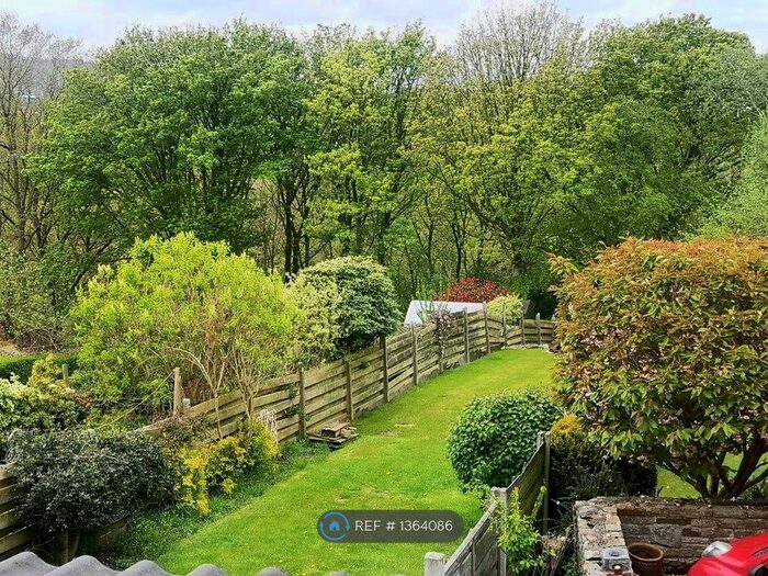 2 Bedroom Terraced House To Rent In Mottram Road, Broadbottom, SK14