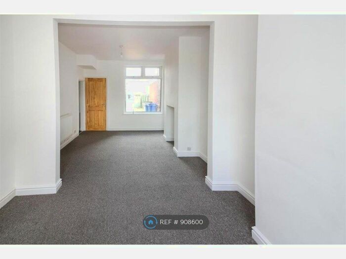 2 Bedroom Terraced House To Rent In Norwood Grove, Beverley, HU17