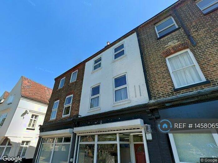 3 Bedroom Maisonette To Rent In High Street, St. Mary Cray, Orpington, BR5