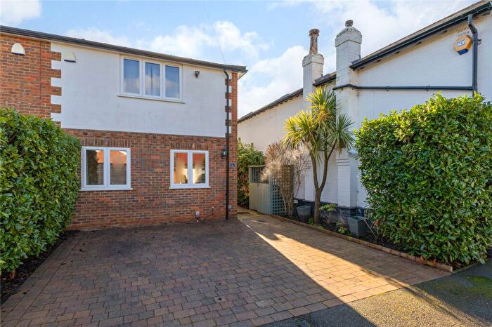 3 Bedroom Semi Detached House To Rent In Beecot Lane, Hersham, Walton-On-Thames, KT12