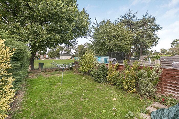 3 Bedroom End Terrace House For Sale In Gilpin Crescent, Twickenham, TW2
