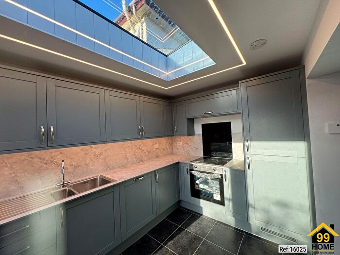 3 Bedroom Semi-Detached Bungalow To Rent In Carnhell Road, Hayle, Cornwall, TR27