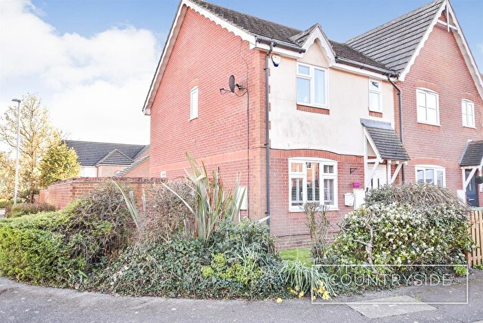 3 Bedroom Semi Detached House For Sale In Blackwater, Thundersley, SS7