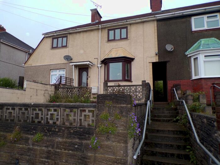 4 Bedroom Terraced House To Rent In Robert Owen Gardens, Port Tennant, Swansea SA1