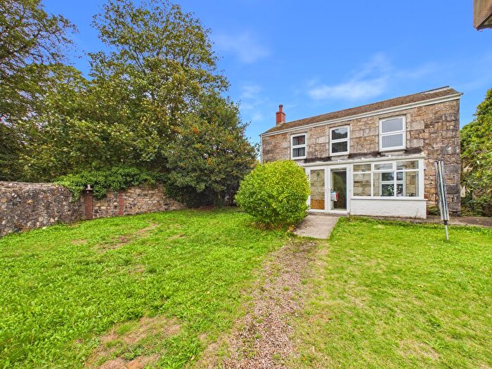 4 Bedroom Property For Sale In Rosewarne Road, Camborne - Spacious Detached Home, TR14