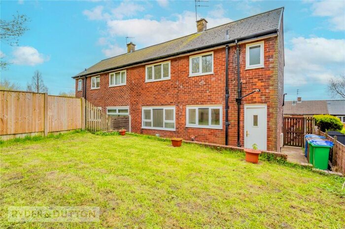 2 Bedroom Semi-Detached House For Sale In Torre Close, Middleton, Manchester, M24