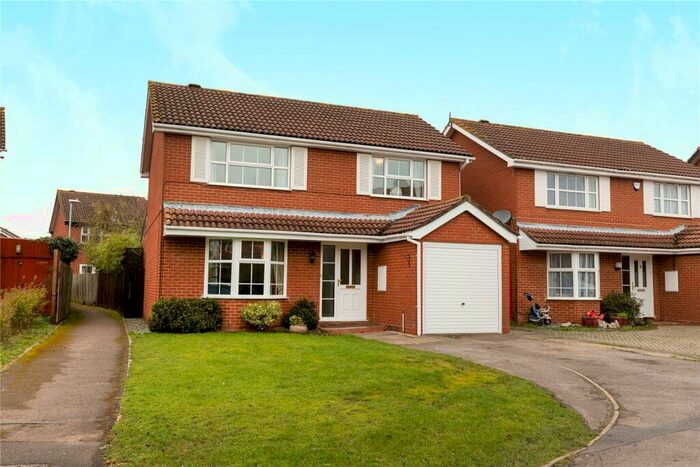 4 Bedroom Detached House To Rent In Limefield Close, Earley, Reading, Berkshire, RG6