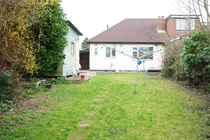 2 Bedroom Bungalow To Rent In Chadwell Road, Grays, RM17