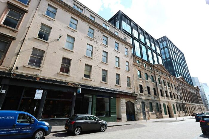 2 Bedroom Flat To Rent In James Watt Street, Glasgow, Glasgow City, G2