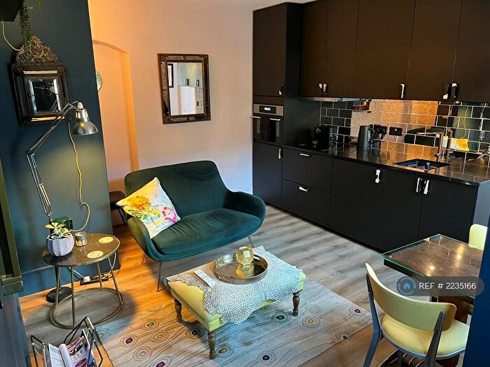 1 Bedroom Flat To Rent In Single Month Lets Available, London, NW8